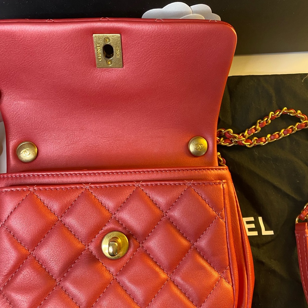CHANEL Front Pocket Top Handle Flap Bag Quilted Calfskin Mini Pink - Picture 6 of 15